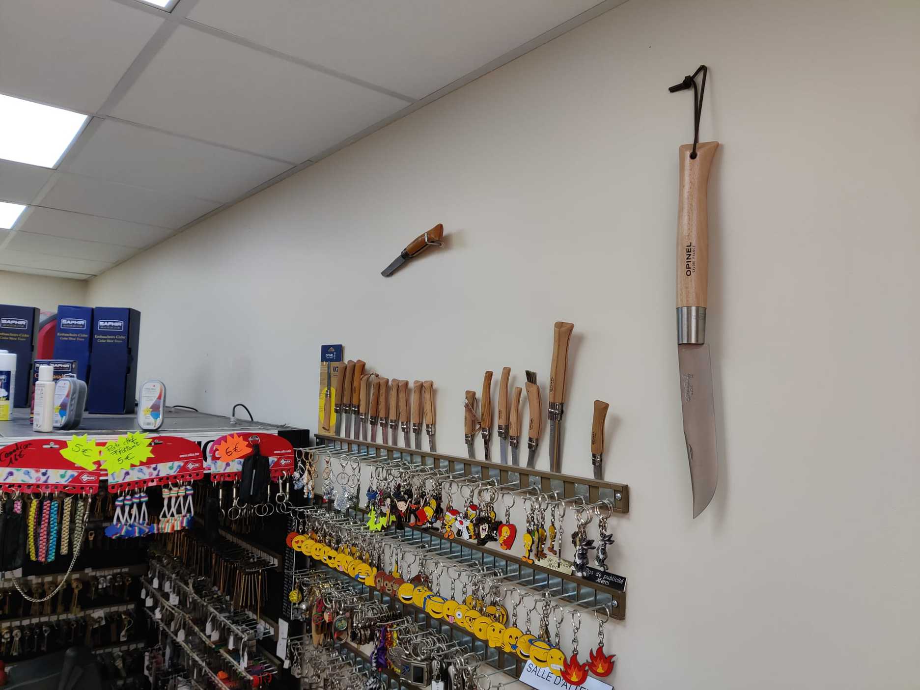 Couteaux Opinel personnalisables par gravure